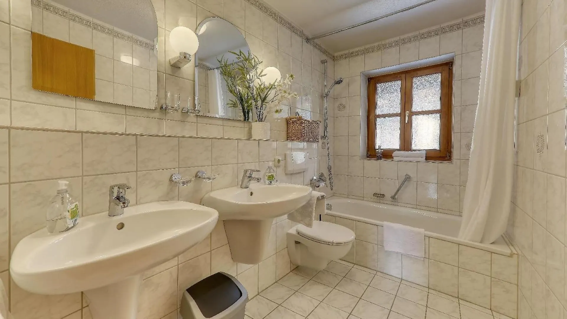 Grosszuegige Ferienwohnung Mit Suedbalkon Spiegelau 0*,  Germany