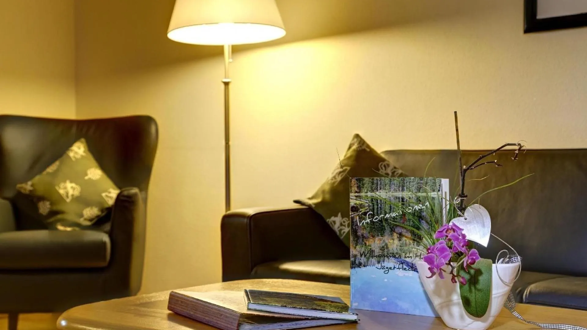 Apartment Grosszuegige Ferienwohnung Mit Suedbalkon Spiegelau Germany