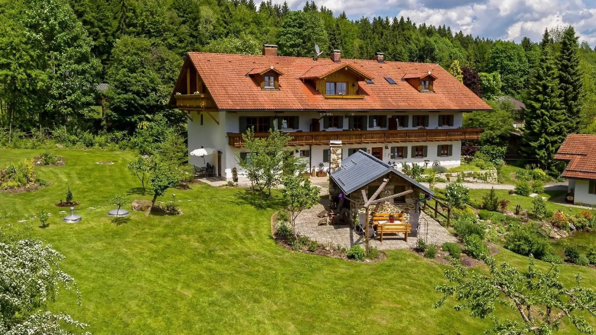 Apartment Grosszuegige Ferienwohnung Mit Suedbalkon Spiegelau