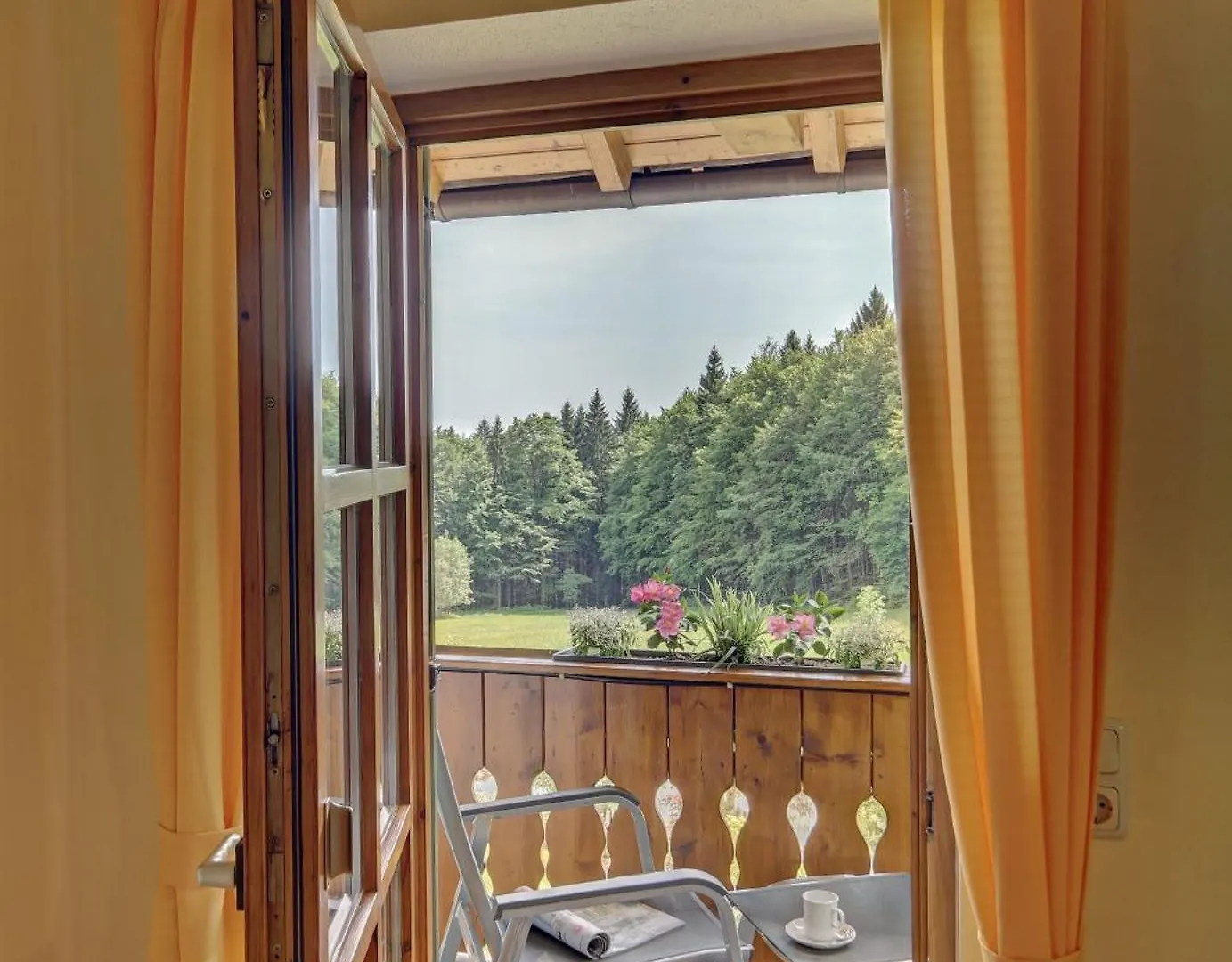 Grosszuegige Ferienwohnung Mit Suedbalkon Spiegelau 0*,